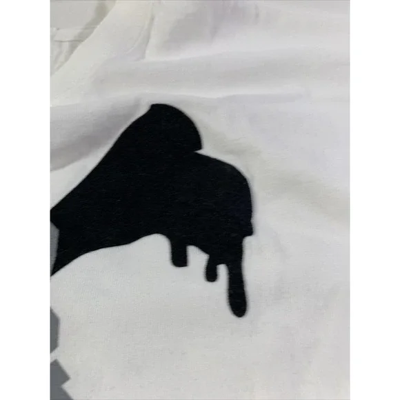 Comfortable Chaos Insanity Mens White T Shirt Sz XL‎ Blood Guts & Invisible Man